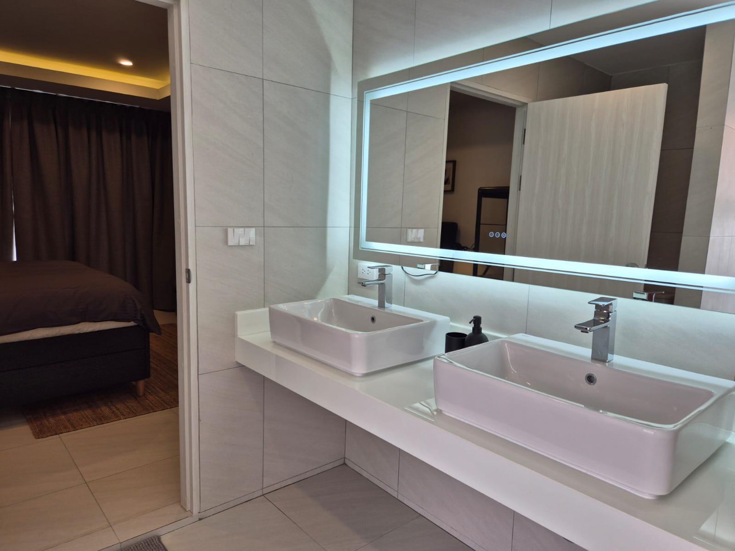 Newly Renovated 3-Bedroom Villa with Private Pool in Hillside Village, Bophut