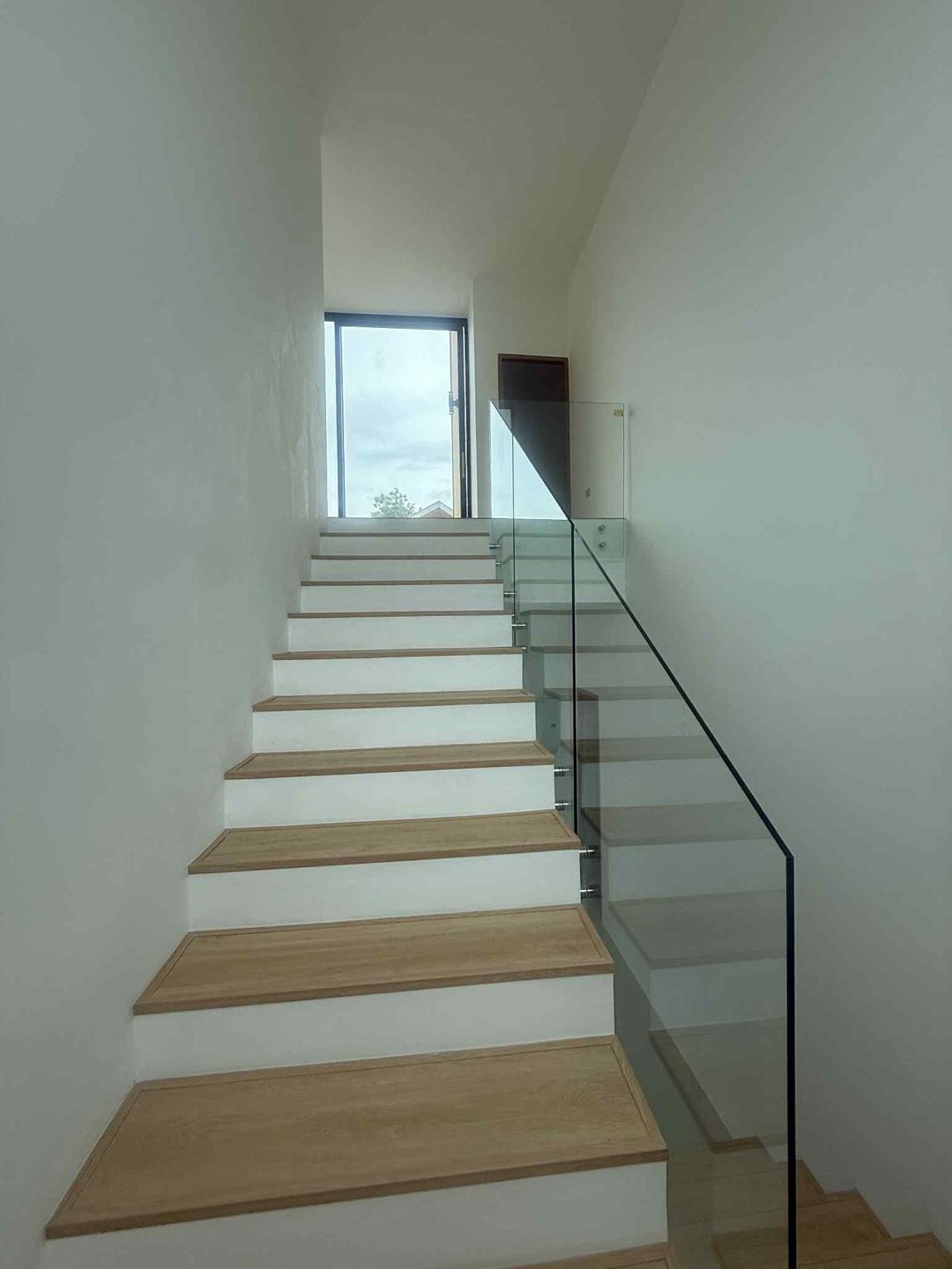 WhatsApp Image 2568-10-30 at 18.04.57 (2)