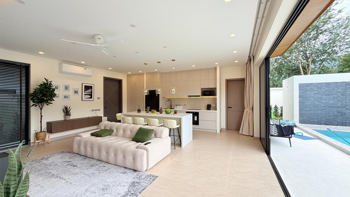 mini_WhatsApp Image 2026-02-18 at 14.05.36 (1)