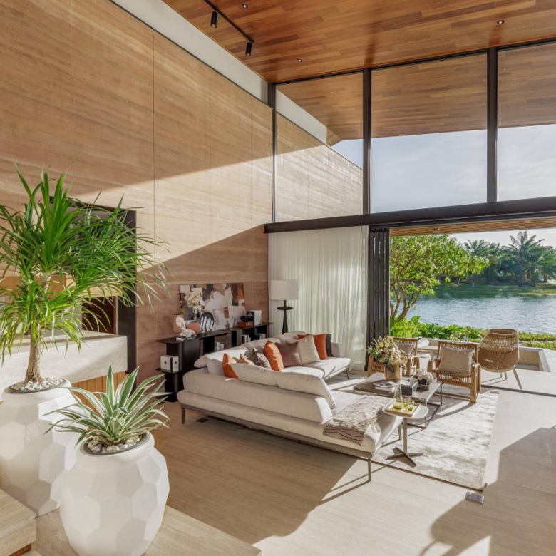 The Majestic Lagoon Villas in Cherng Talay