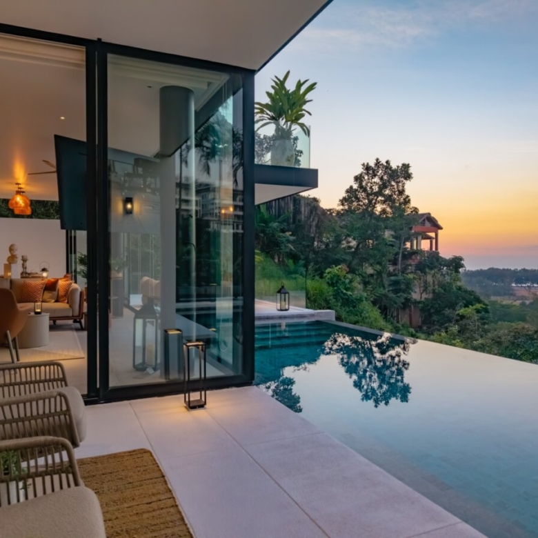 CONTEMPORARY SEA VIEW RESIDENCE IN BANG TAO
