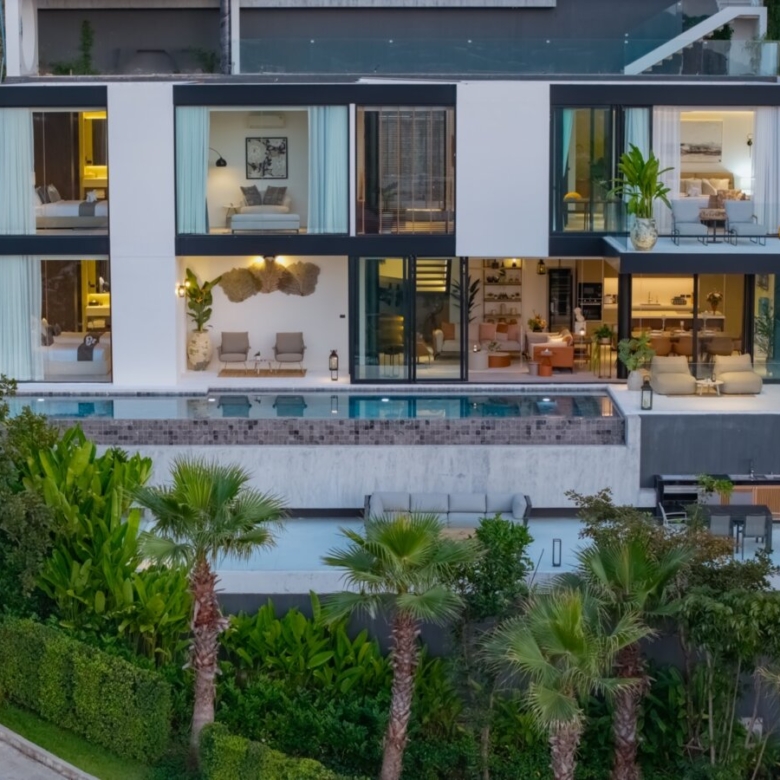 CONTEMPORARY SEA VIEW RESIDENCE IN BANG TAO