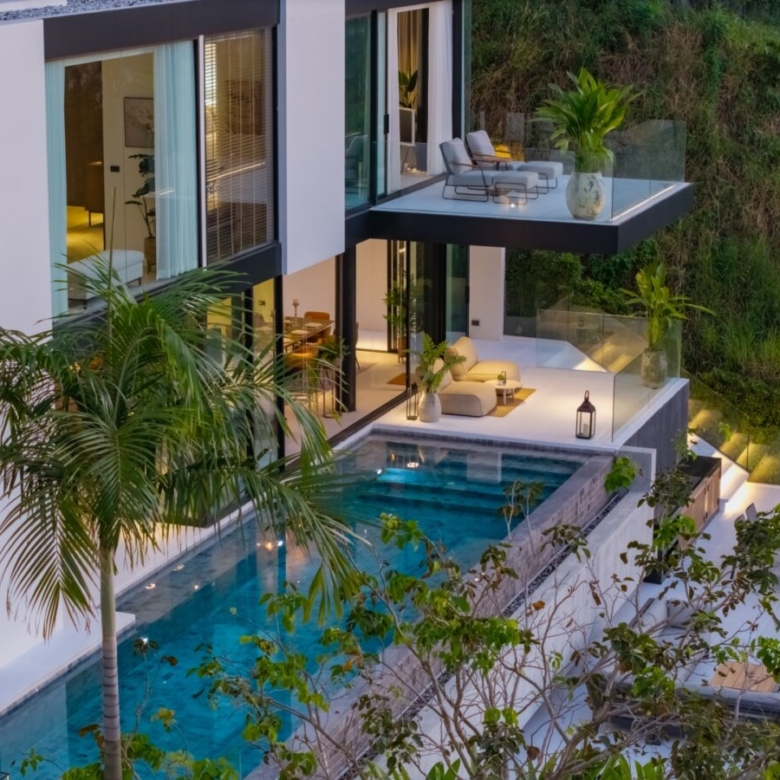 CONTEMPORARY SEA VIEW RESIDENCE IN BANG TAO