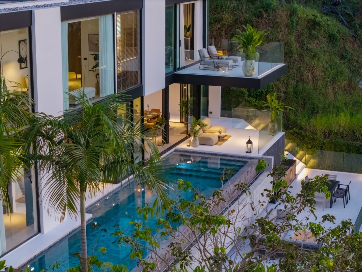 CONTEMPORARY SEA VIEW RESIDENCE IN BANG TAO