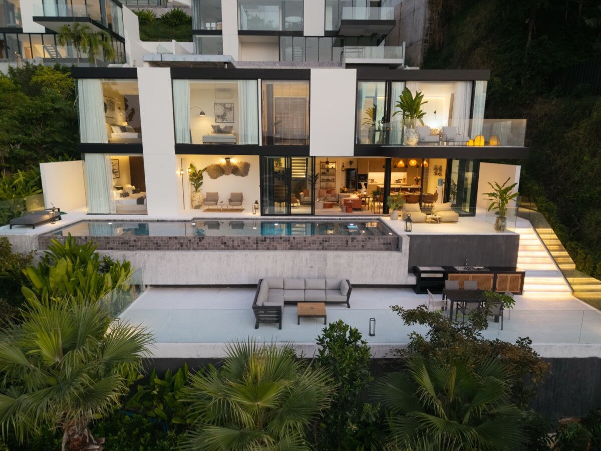 CONTEMPORARY SEA VIEW RESIDENCE IN BANG TAO