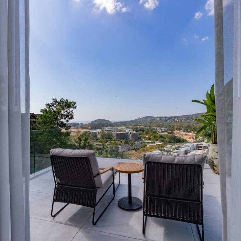 CONTEMPORARY SEA VIEW RESIDENCE IN BANG TAO