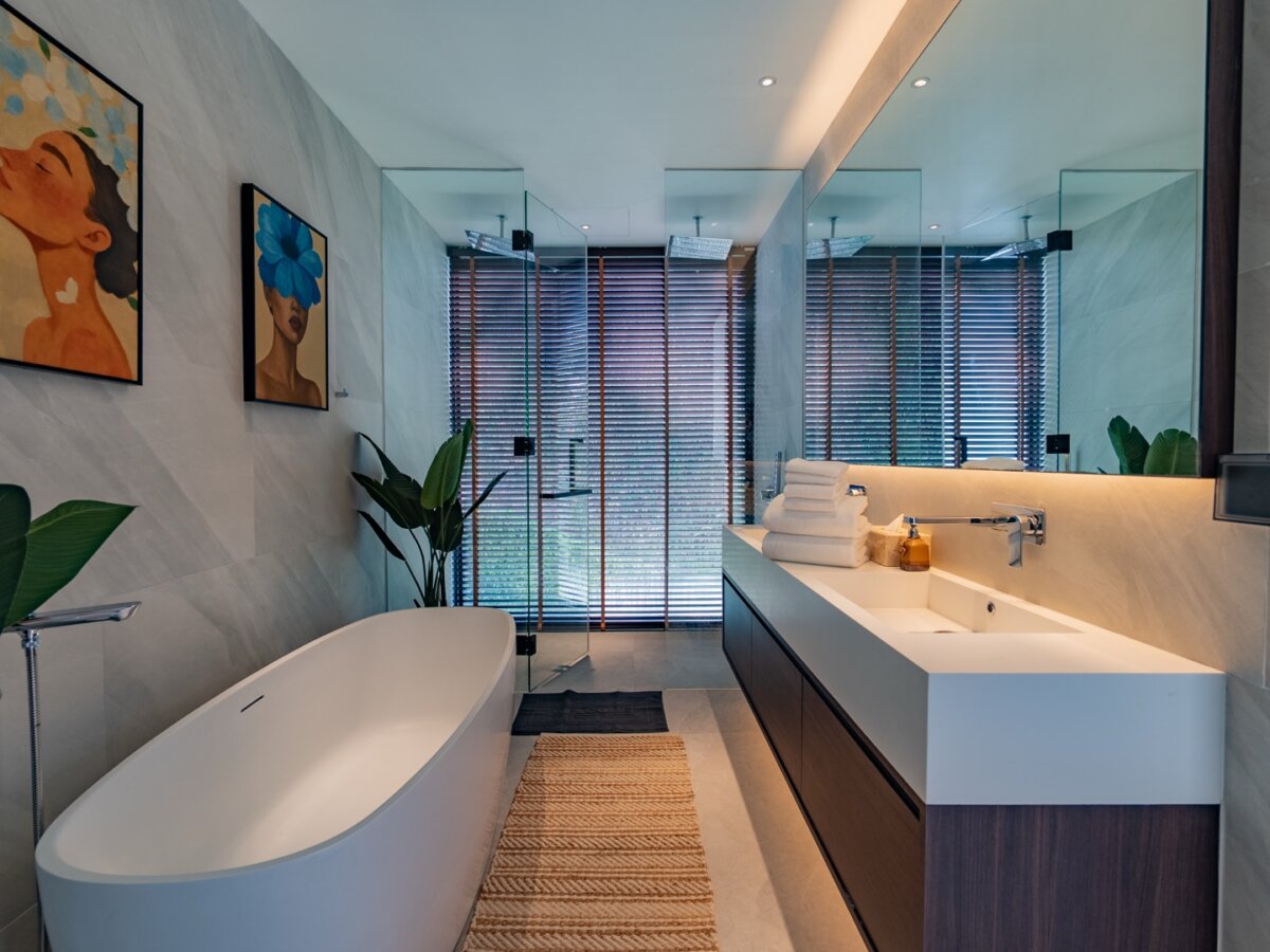 CONTEMPORARY SEA VIEW RESIDENCE IN BANG TAO