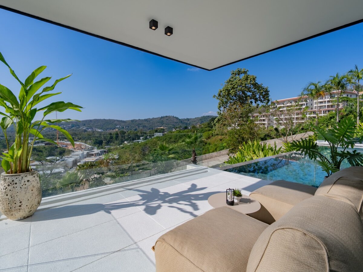 CONTEMPORARY SEA VIEW RESIDENCE IN BANG TAO