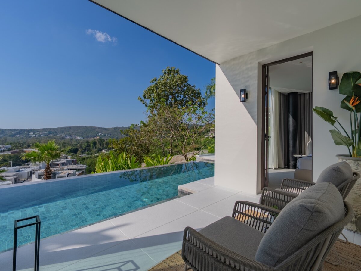 CONTEMPORARY SEA VIEW RESIDENCE IN BANG TAO