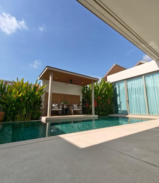 Tropical Pool Villas near Nai Yang Beach