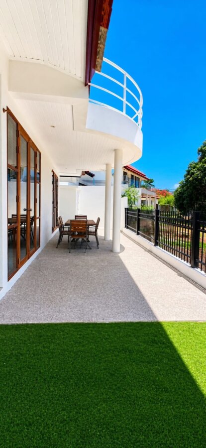 WhatsApp Image 2026-05-07 at 16.58.24 (2) New 4-Bed Pool Villa with Private Beach Access – Tongson Bay