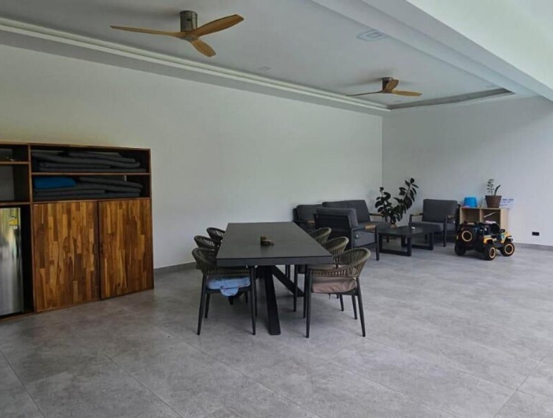 🌴 Beautiful 4-Bedroom Pool Villa in Lamai