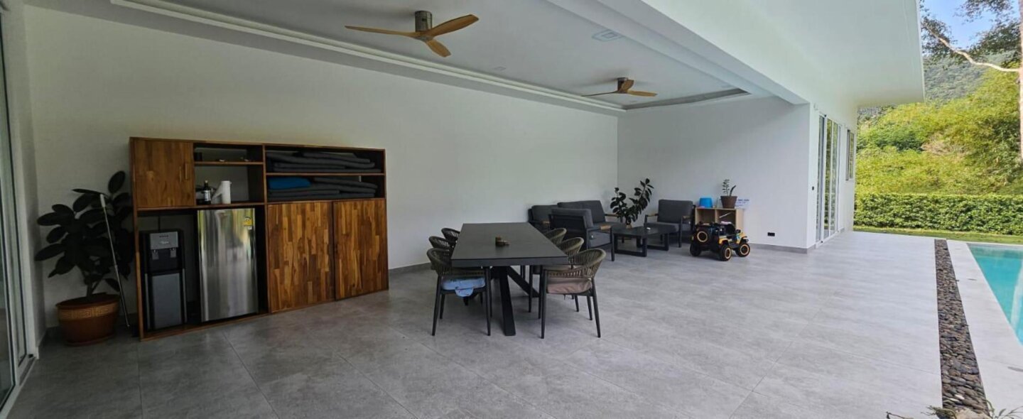 🌴 Beautiful 4-Bedroom Pool Villa in Lamai