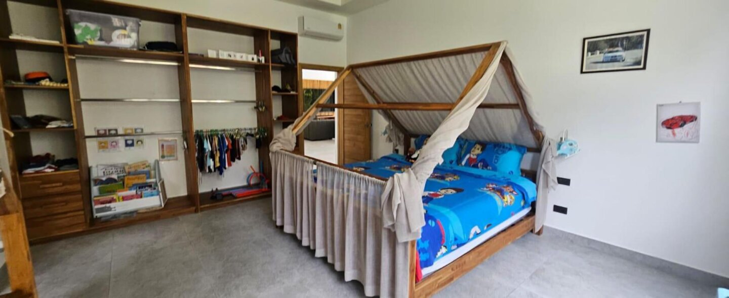 🌴 Beautiful 4-Bedroom Pool Villa in Lamai