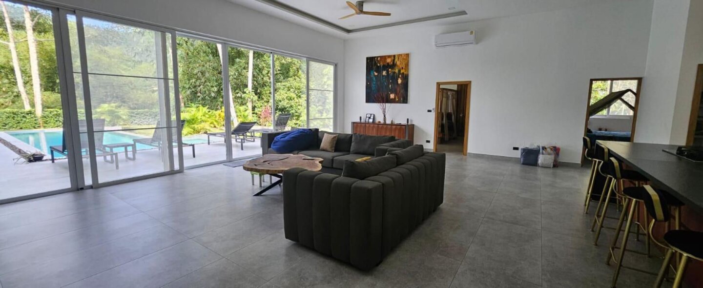 🌴 Beautiful 4-Bedroom Pool Villa in Lamai