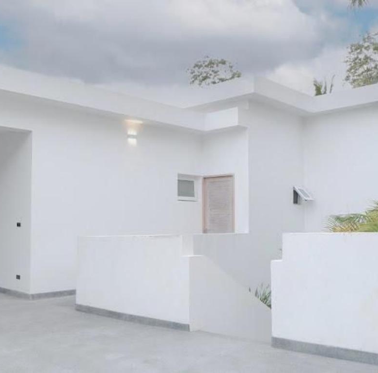 Modern 4-bedroom pool villa sea view