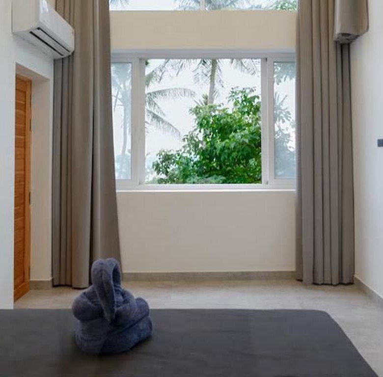 Stunning 5 bedrooms pool villa sea view