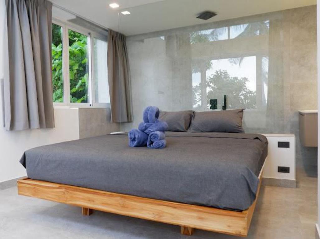 mini_WhatsApp Image 2026-05-26 at 12.55.09 Stunning 5 bedrooms pool villa sea view