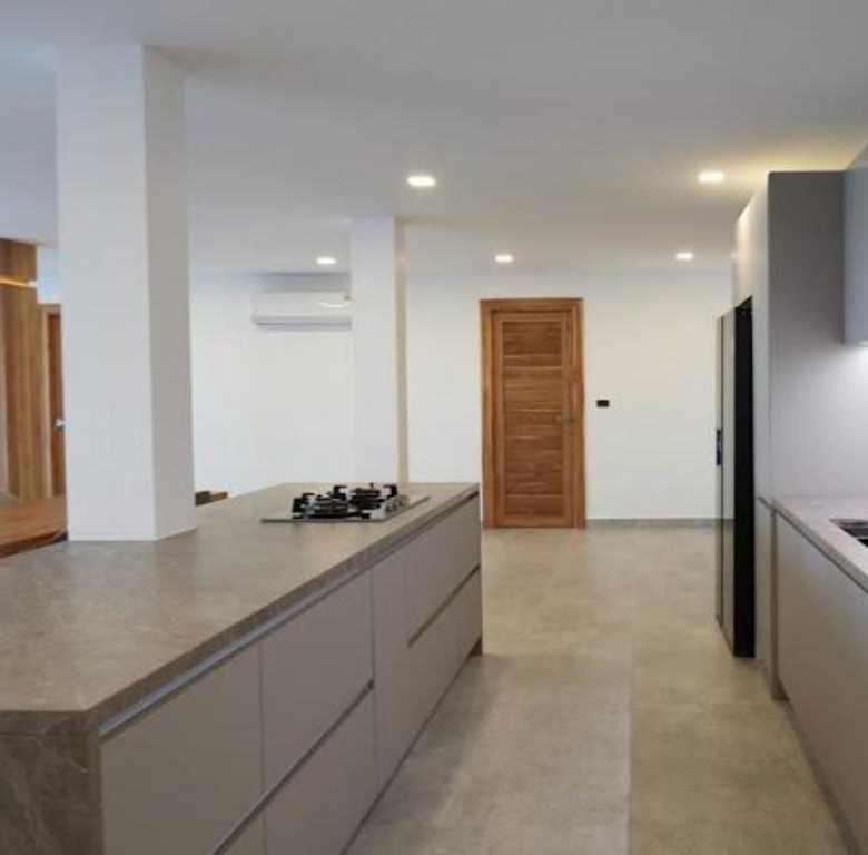 Stunning 5 bedrooms pool villa sea view