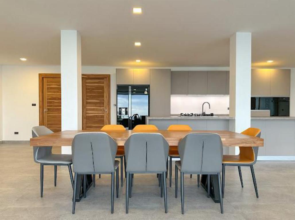 mini_WhatsApp Image 2026-05-26 at 12.55.12 (1) Stunning 5 bedrooms pool villa sea view