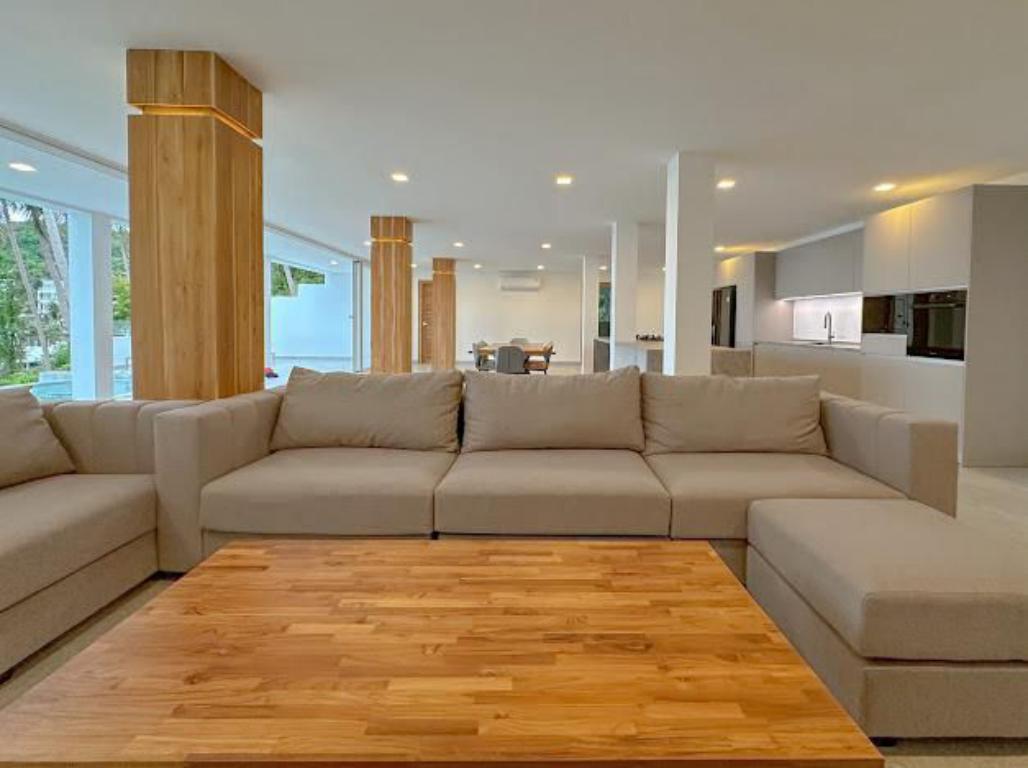 mini_WhatsApp Image 2026-05-26 at 12.55.12 Stunning 5 bedrooms pool villa sea view