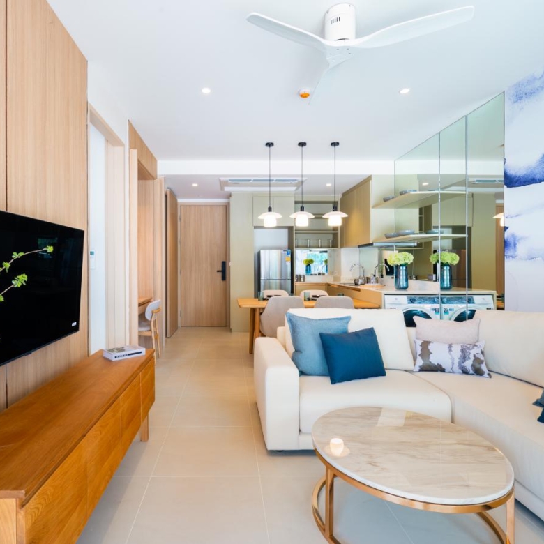 Nature-Inspired Lakeside Residences in Laguna Lakelands