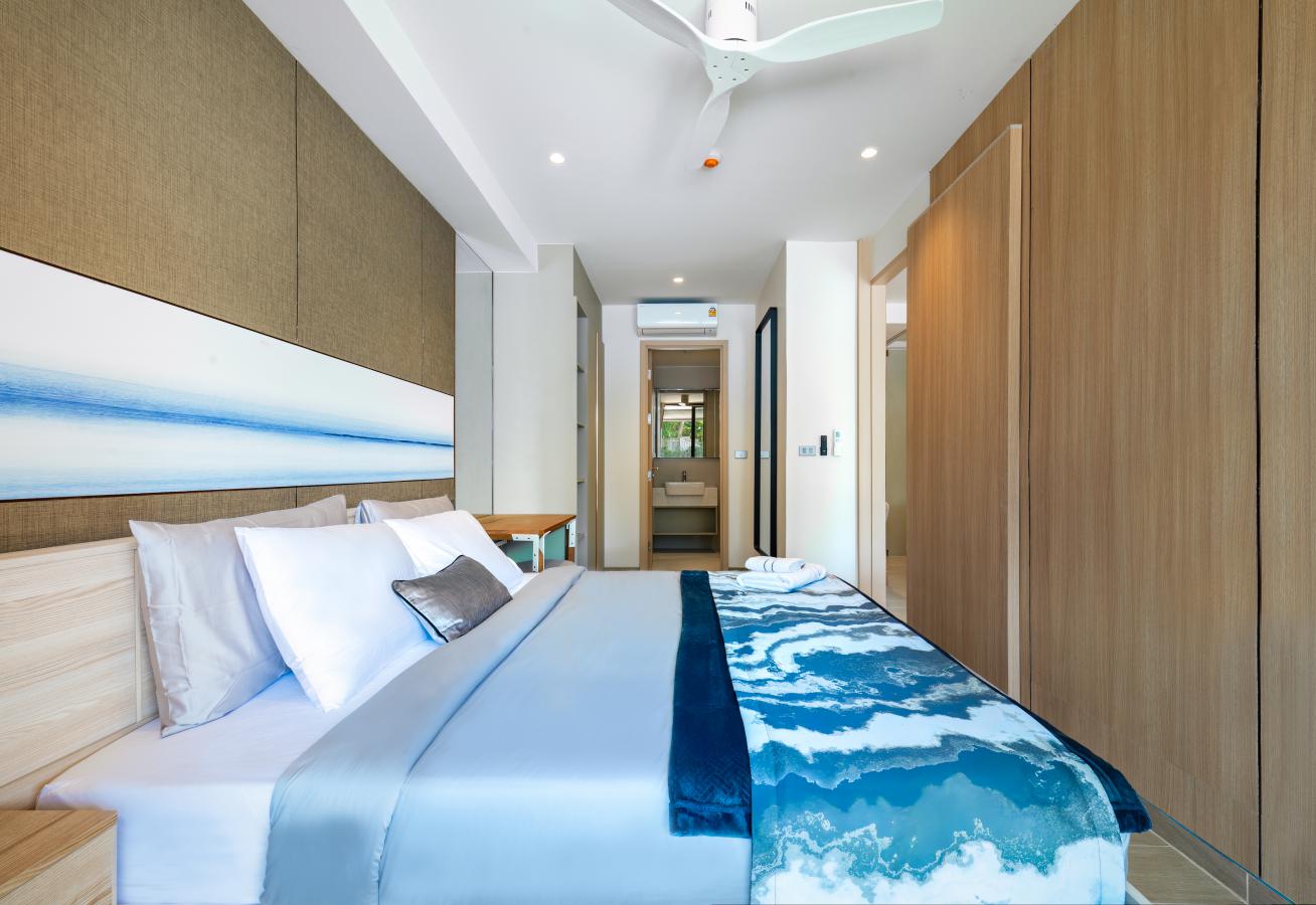 Nature-Inspired Lakeside Residences in Laguna Lakelands