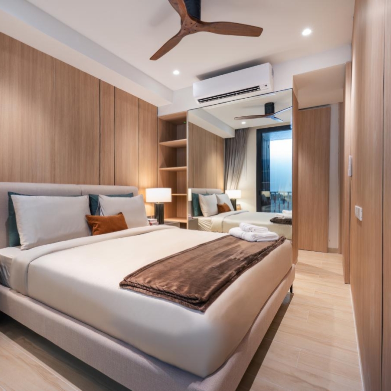 Nature-Inspired Lakeside Residences in Laguna Lakelands