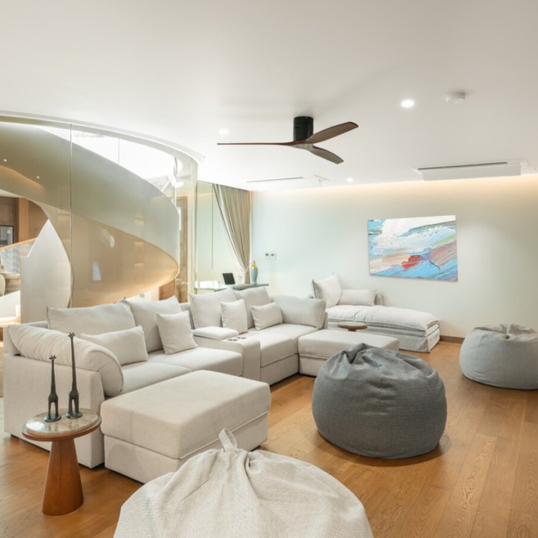 Ultra-Luxury Beachfront Residences in Laguna Phuket