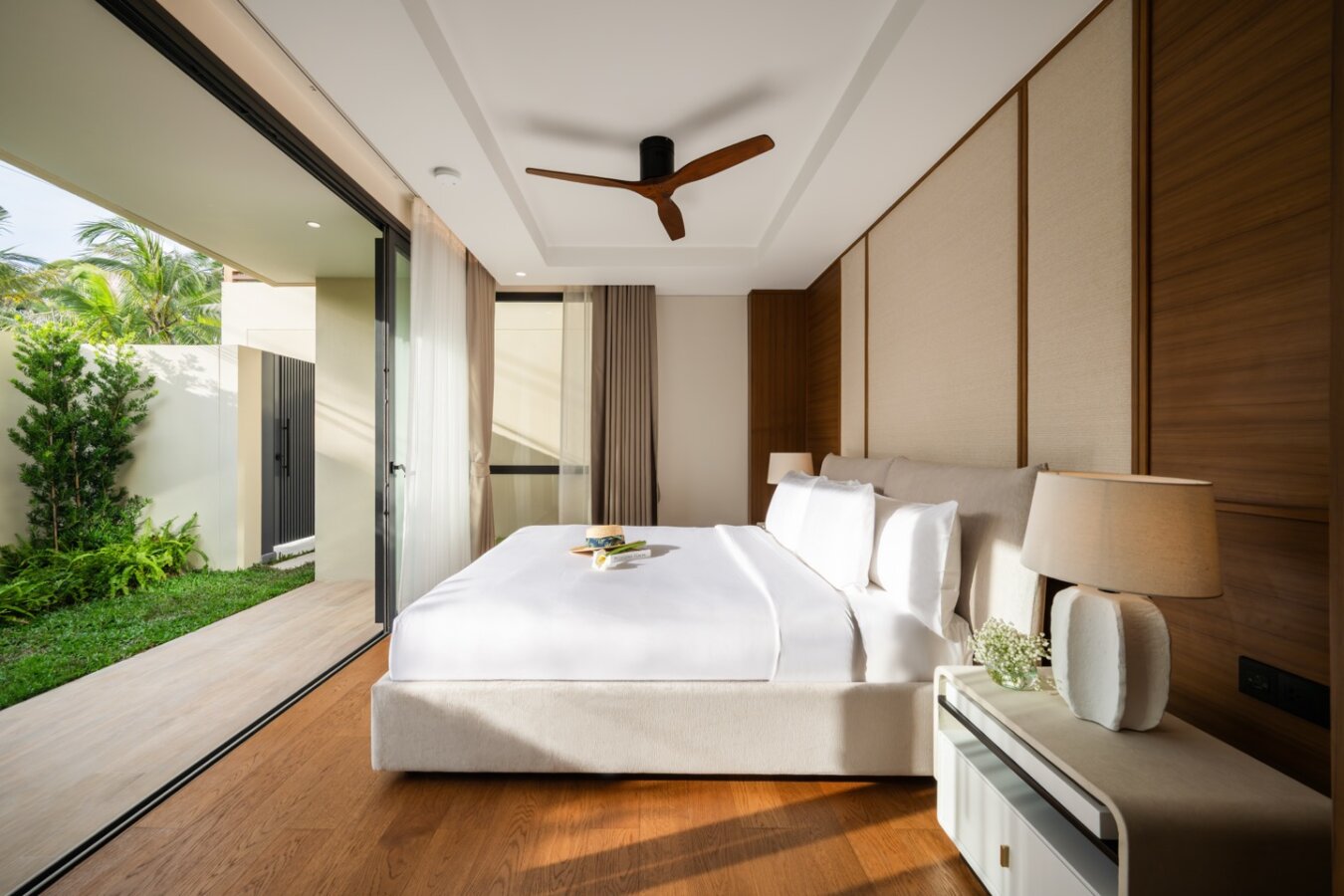 Ultra-Luxury Beachfront Residences in Laguna Phuket