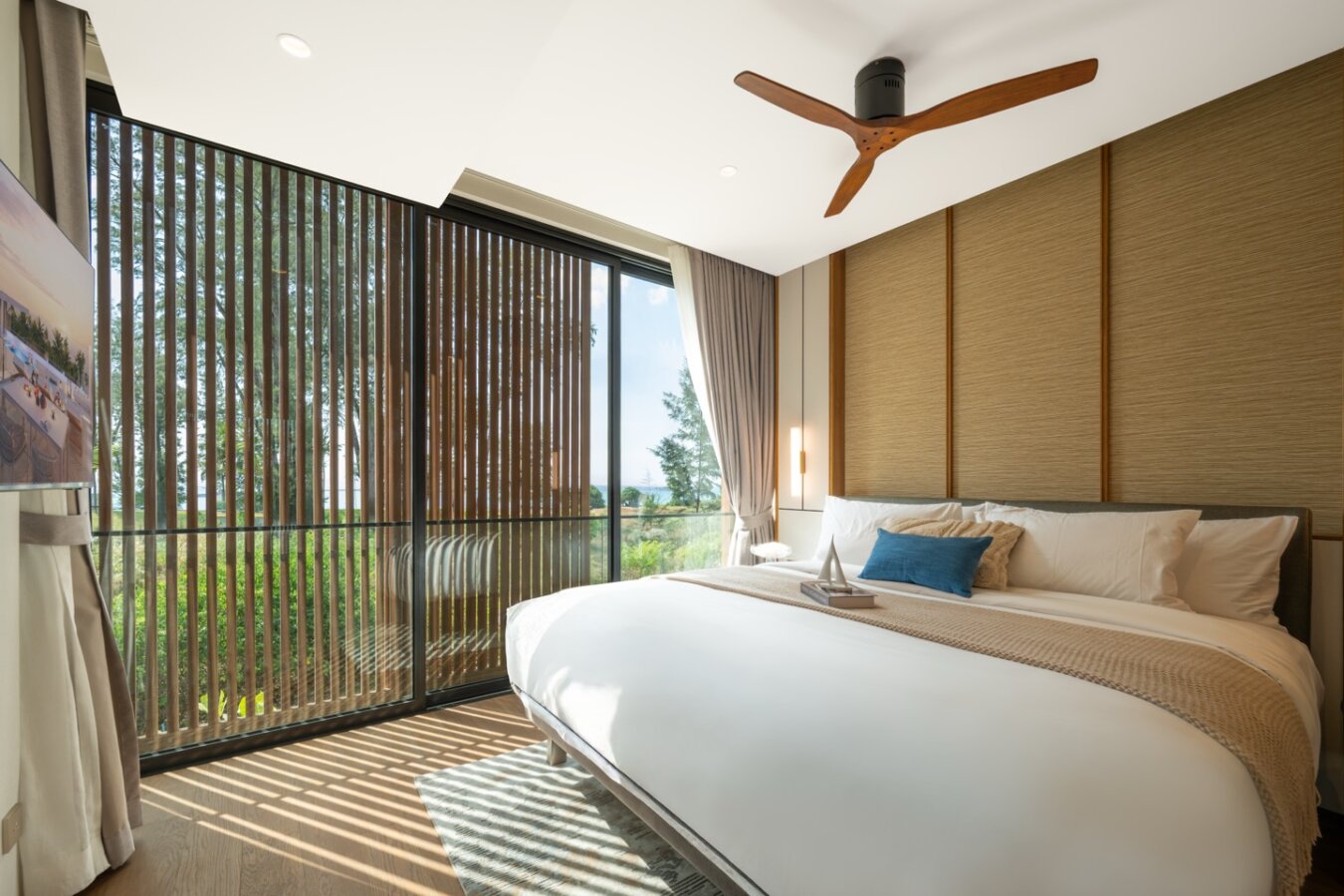 Ultra-Luxury Beachside Residences in Laguna Phuket