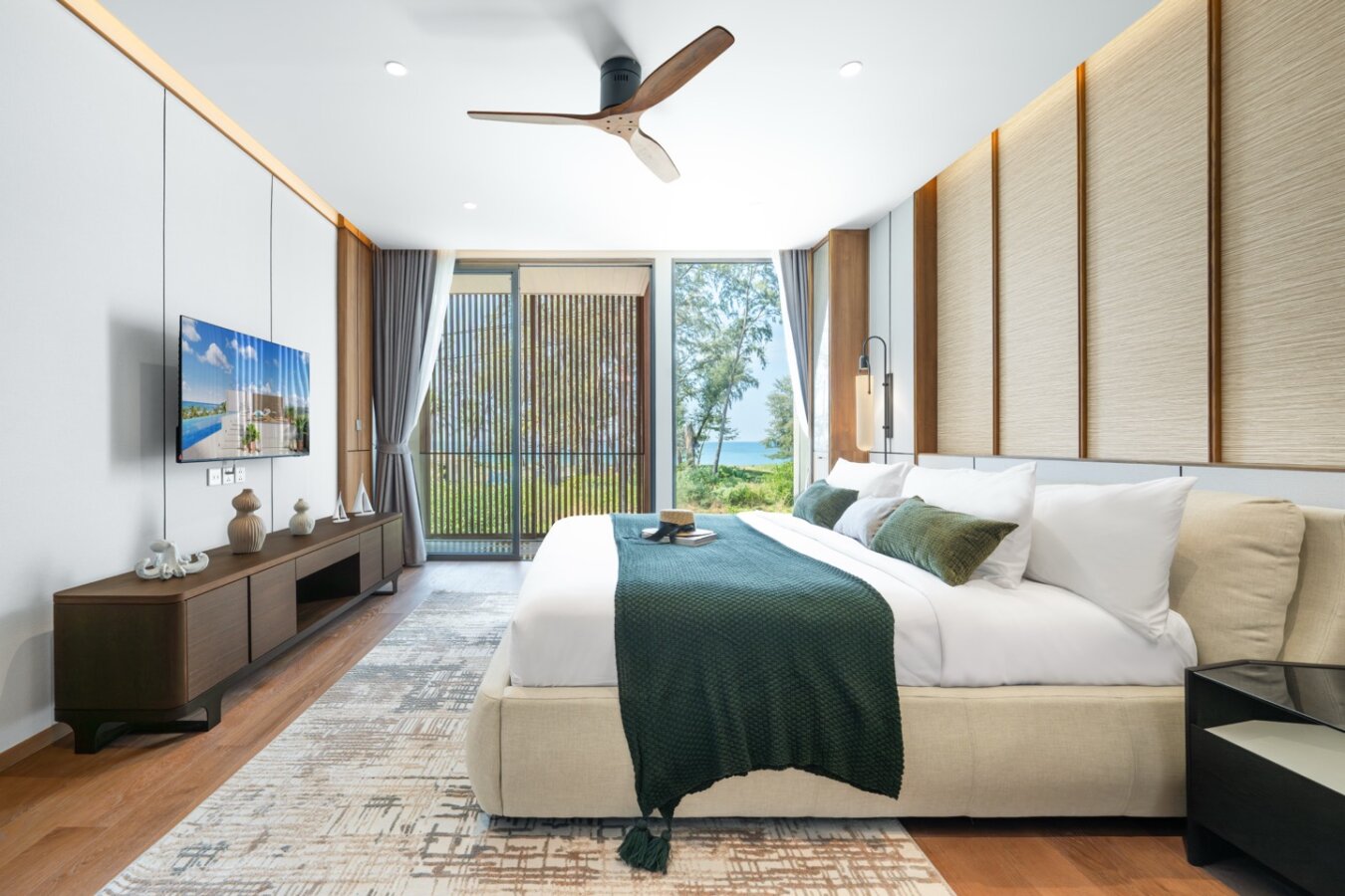 Ultra-Luxury Beachside Residences in Laguna Phuket