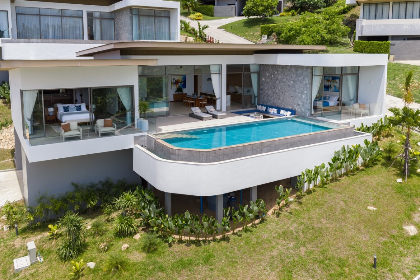 Luxury Sea View Family Villa Near PBISS International School