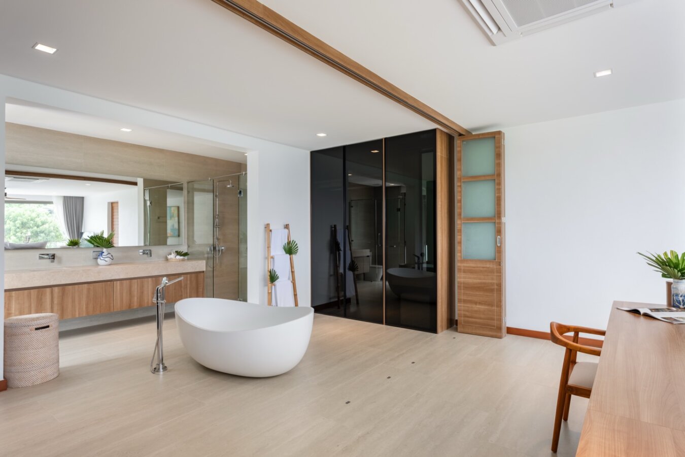Luxury Sea View Family Villa Near PBISS International School