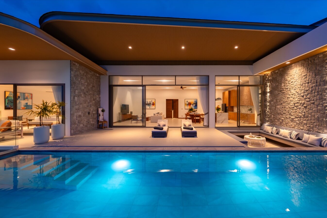 Luxury Sea View Family Villa Near PBISS International School