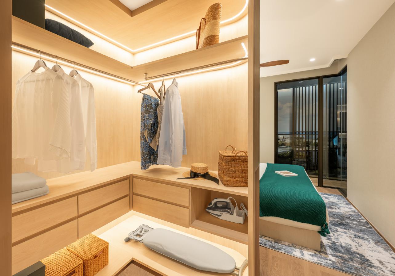 Eco-Friendly Lakeside Residences in Laguna, Phuket