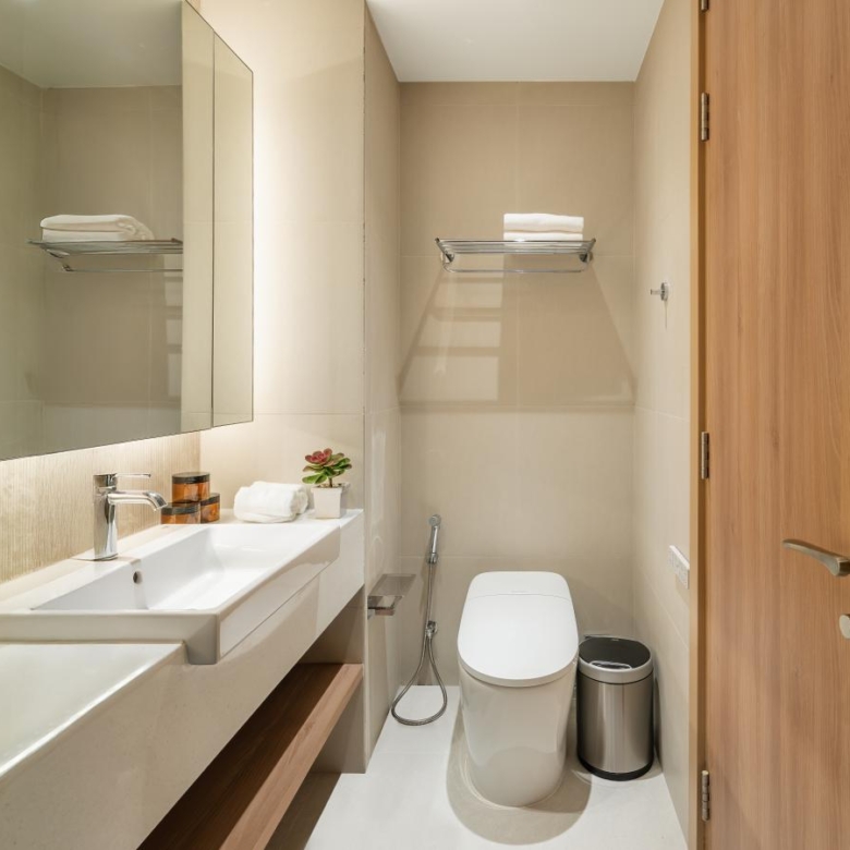 Eco-Friendly Lakeside Residences in Laguna, Phuket