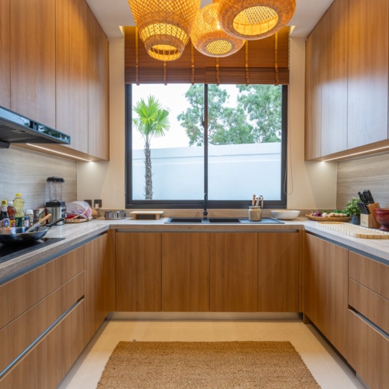 Luxury Private Pool Villas in Chalong Bay