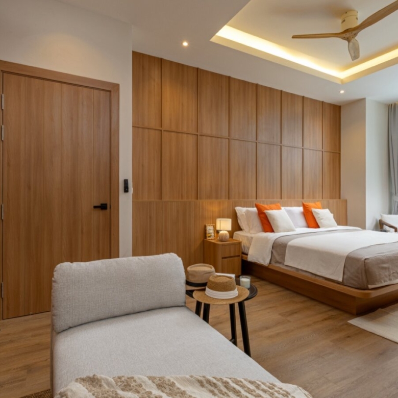 Luxury Private Pool Villas in Chalong Bay