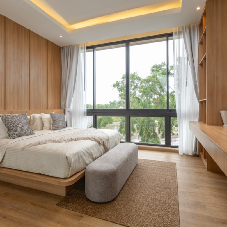 Luxury Private Pool Villas in Chalong Bay