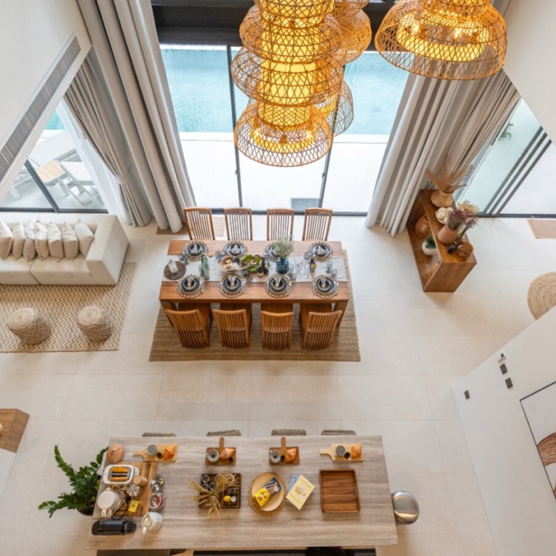 Luxury Private Pool Villas in Chalong Bay