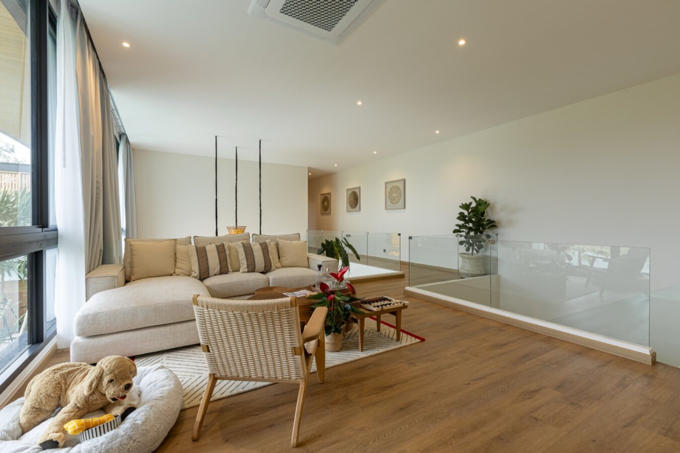 Luxury Private Pool Villas in Chalong Bay