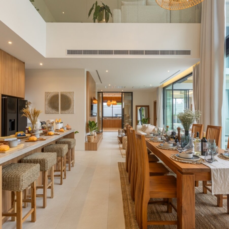 Luxury Private Pool Villas in Chalong Bay