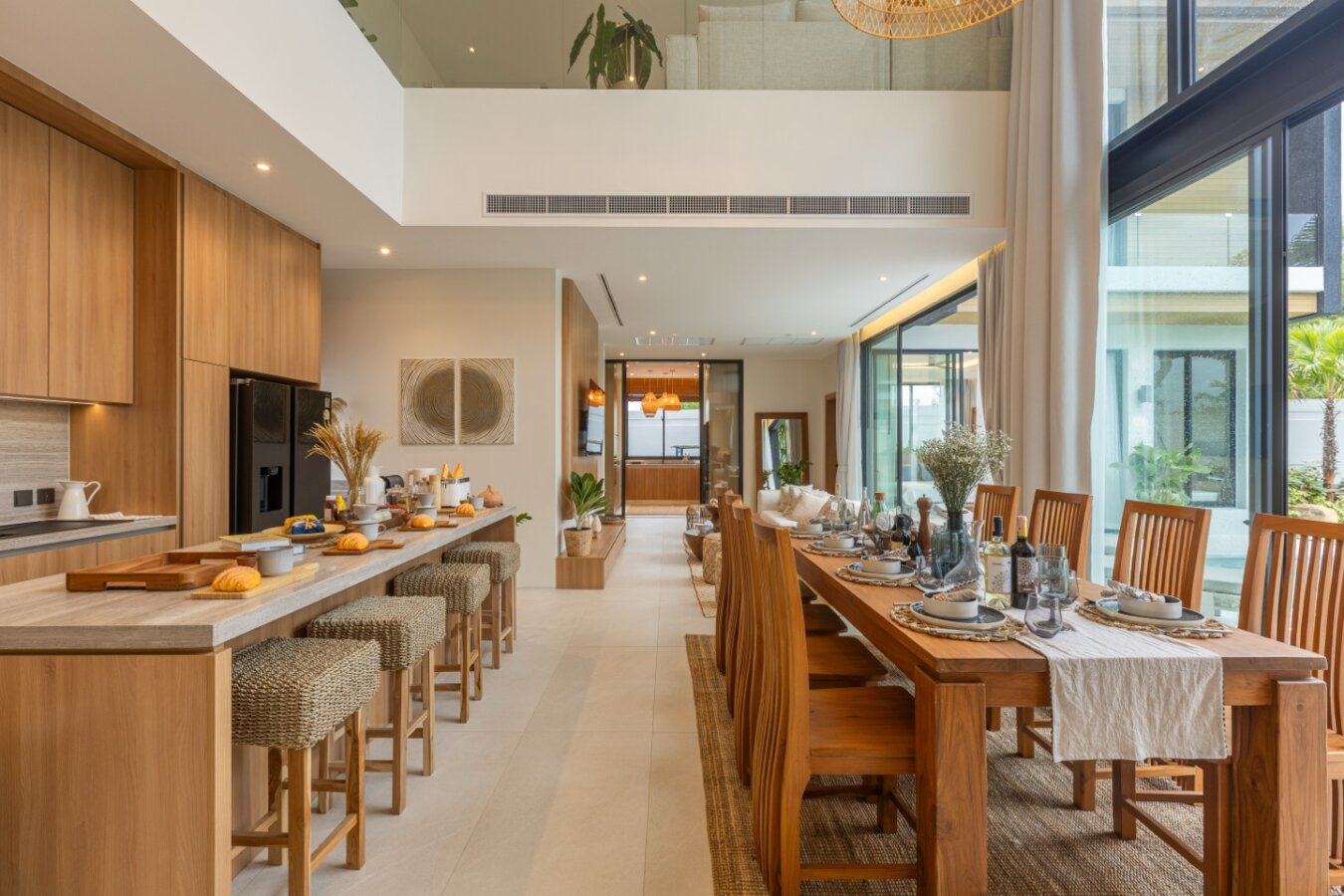 Luxury Private Pool Villas in Chalong Bay