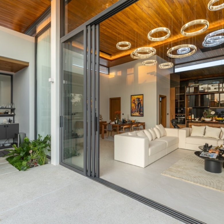 Luxury Private Pool Villas in Cherng Talay
