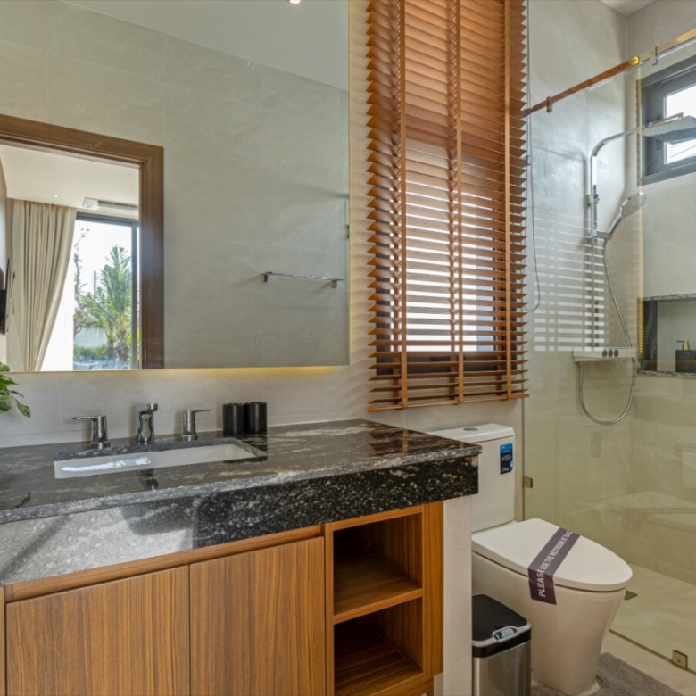 Luxury Private Pool Villas in Cherng Talay