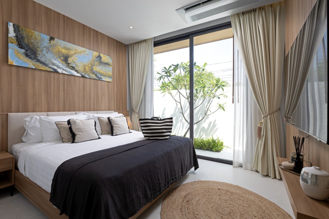 Luxury Private Pool Villas in Mai Khao