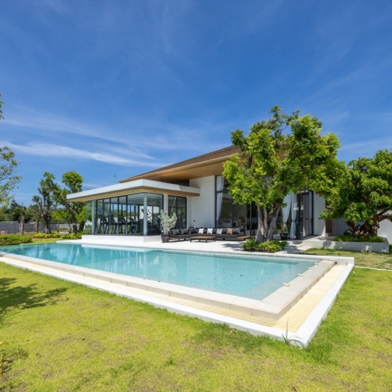 Luxury Private Pool Villas in Ko Kaeo