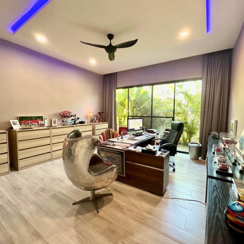 Luxury 4-Bedroom Pool Villa in the Heart of Rawai