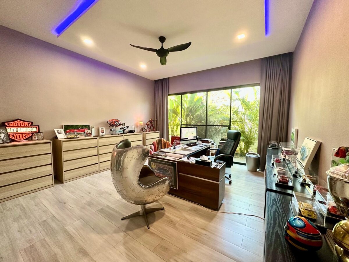 Luxury 4-Bedroom Pool Villa in the Heart of Rawai